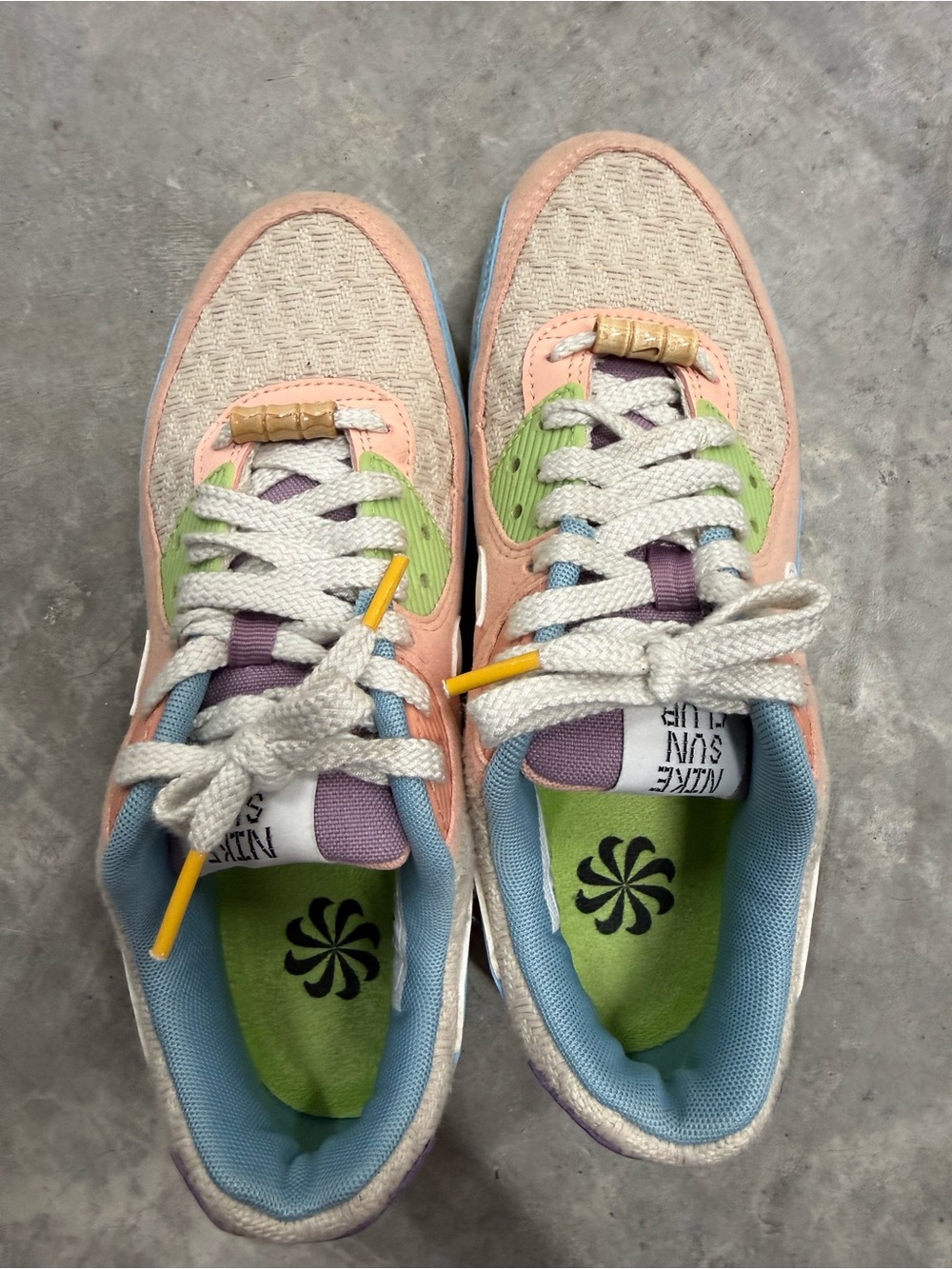 Nike Air Max - Sun Club Edition
